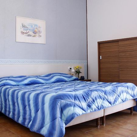 Hotel Eufemia Isola delle Femmine Bagian luar foto