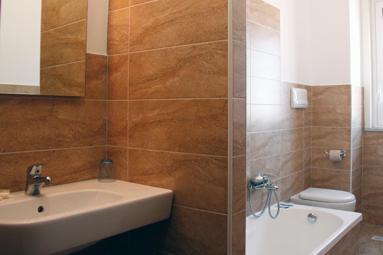 Hotel Eufemia Isola delle Femmine Bagian luar foto